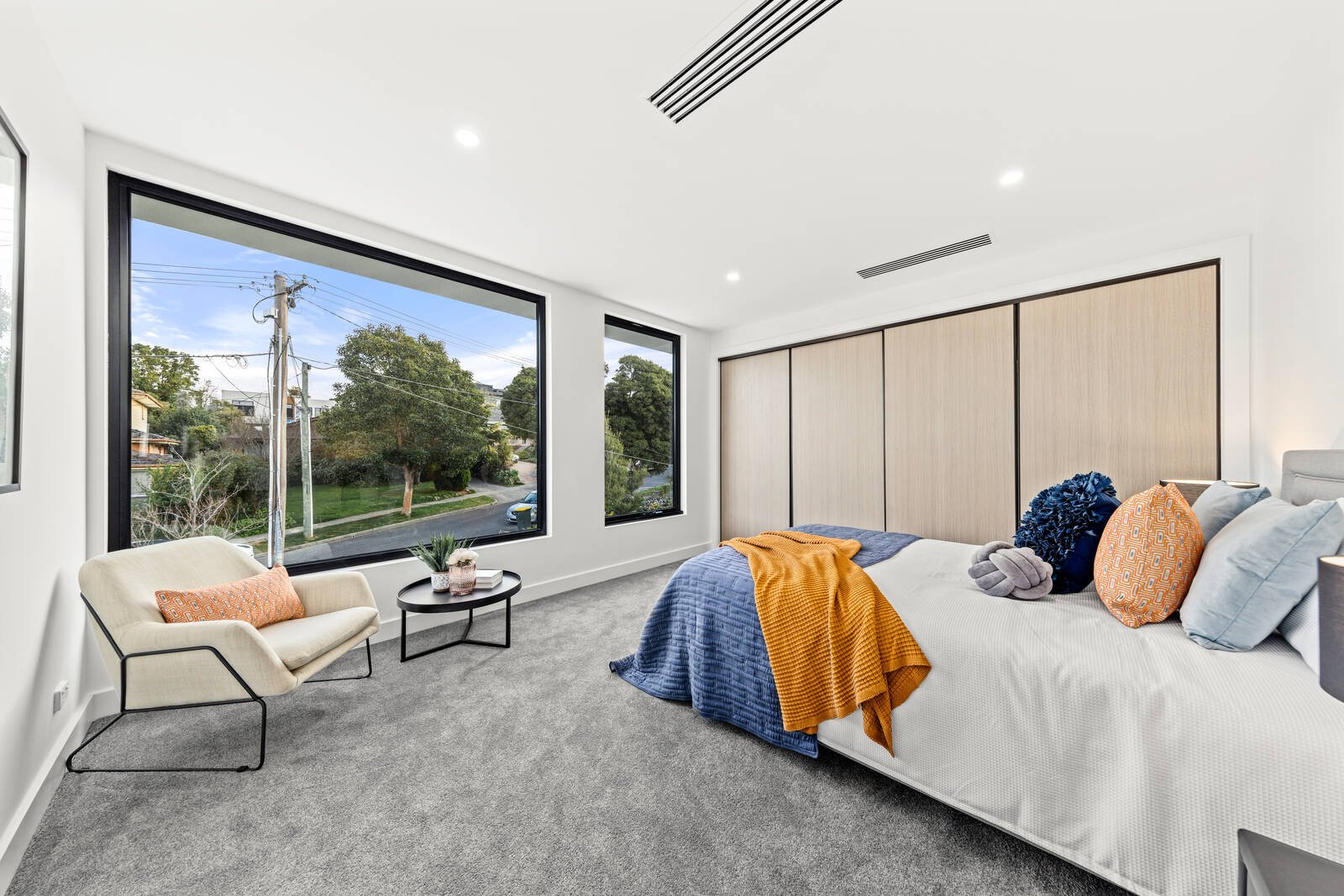 Gallery: 5A Kalimna Crescent