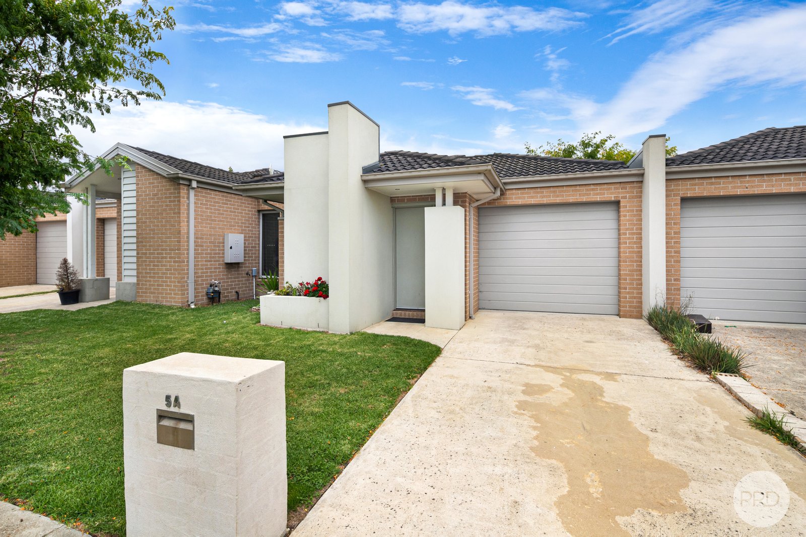 5A King George Way MITCHELL PARK 2
