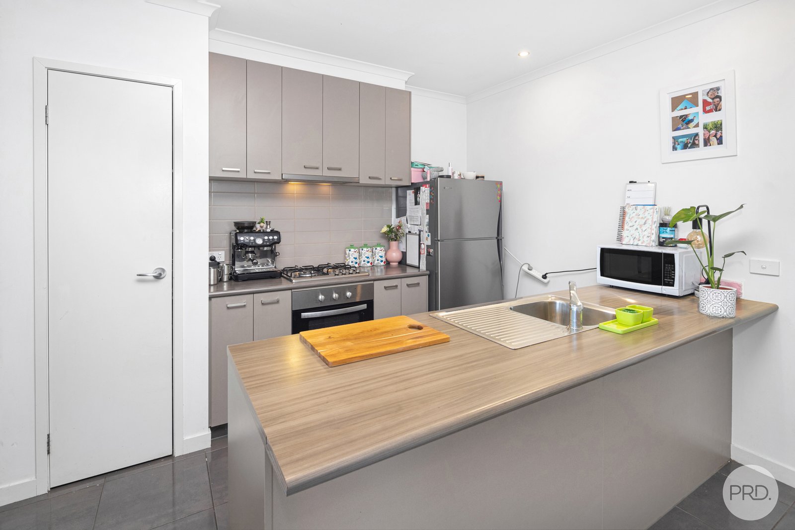 5A King George Way MITCHELL PARK 7