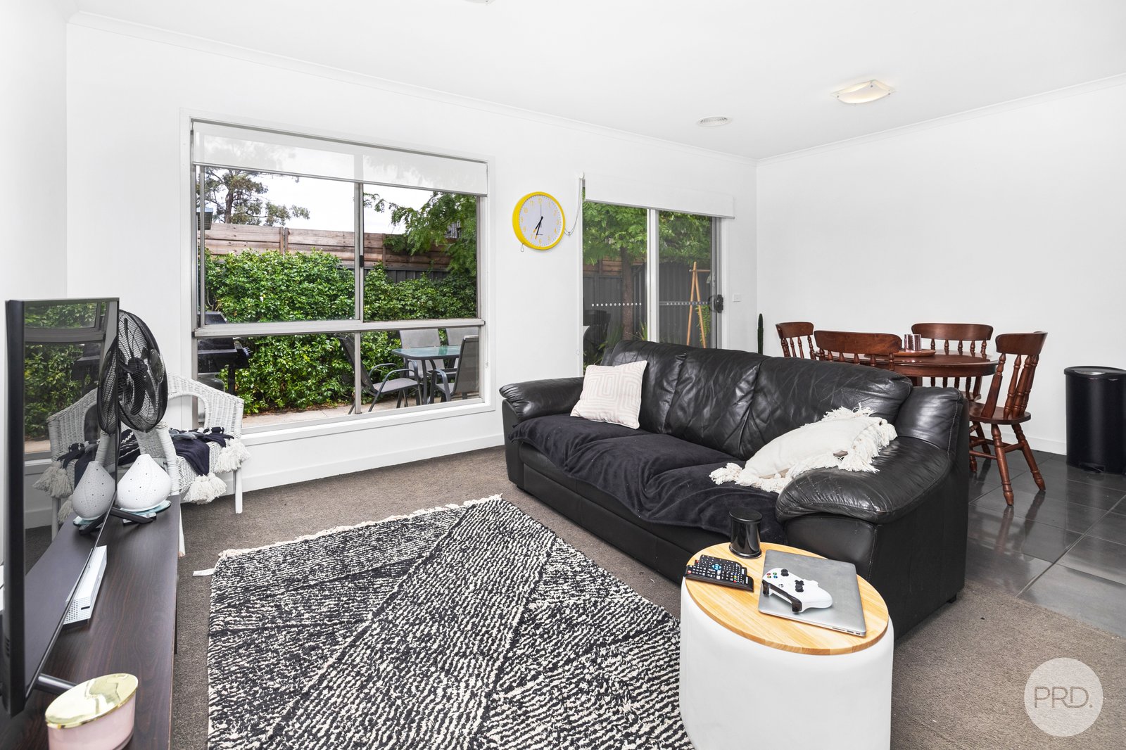 5A King George Way MITCHELL PARK 9