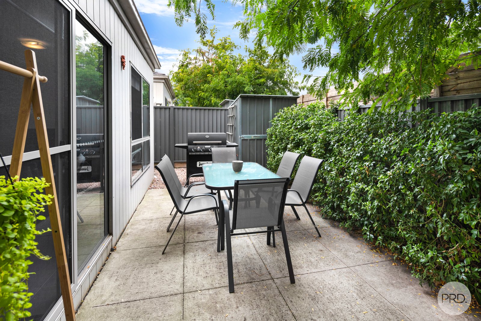 5A King George Way MITCHELL PARK 11