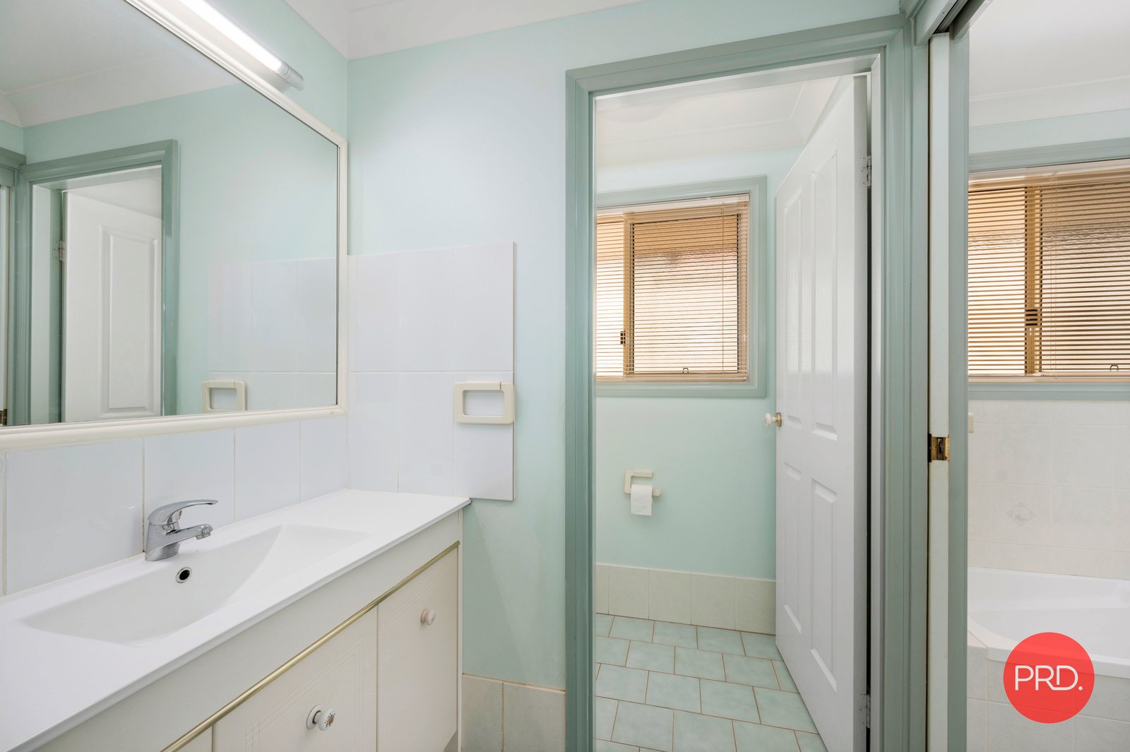 5A Louden Close COFFS HARBOUR 9