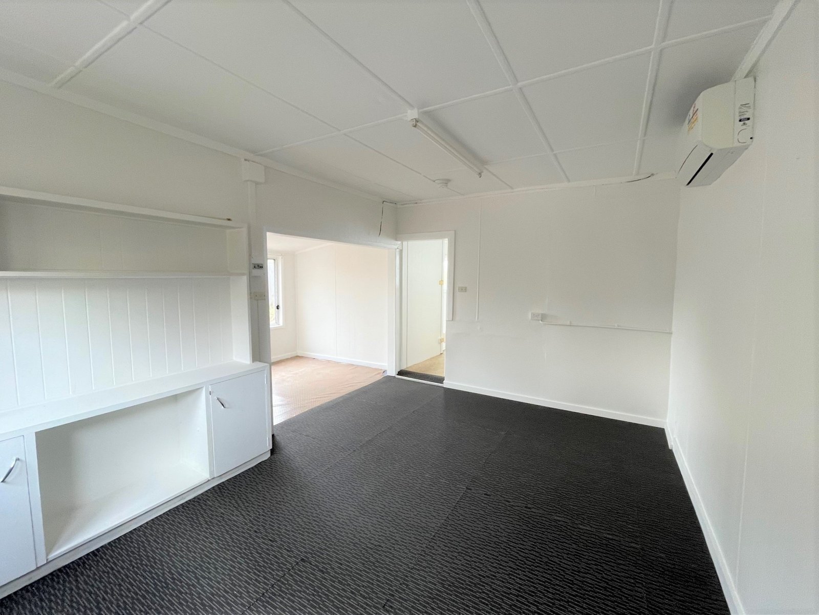 5A Lynwood Avenue BLACKTOWN 2