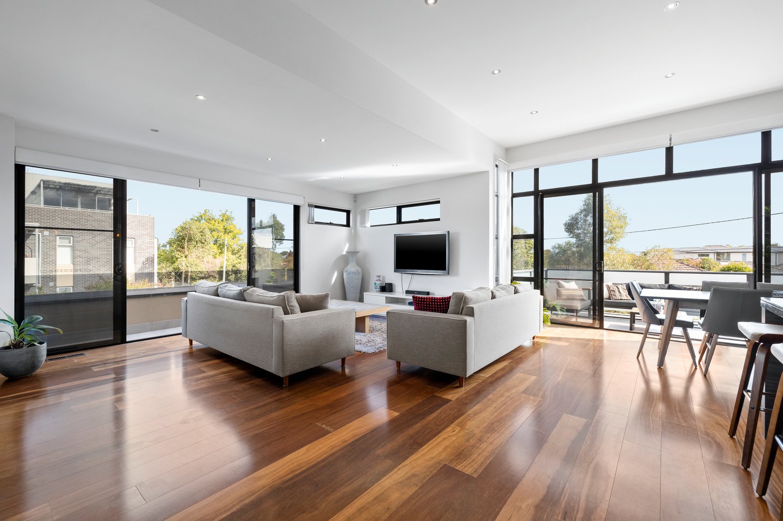 Gallery: 5A Mackie Road