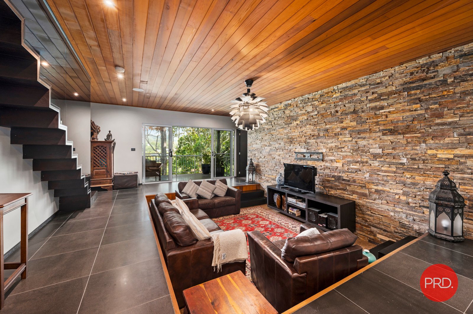 5A Malibu Drive KORORA 11