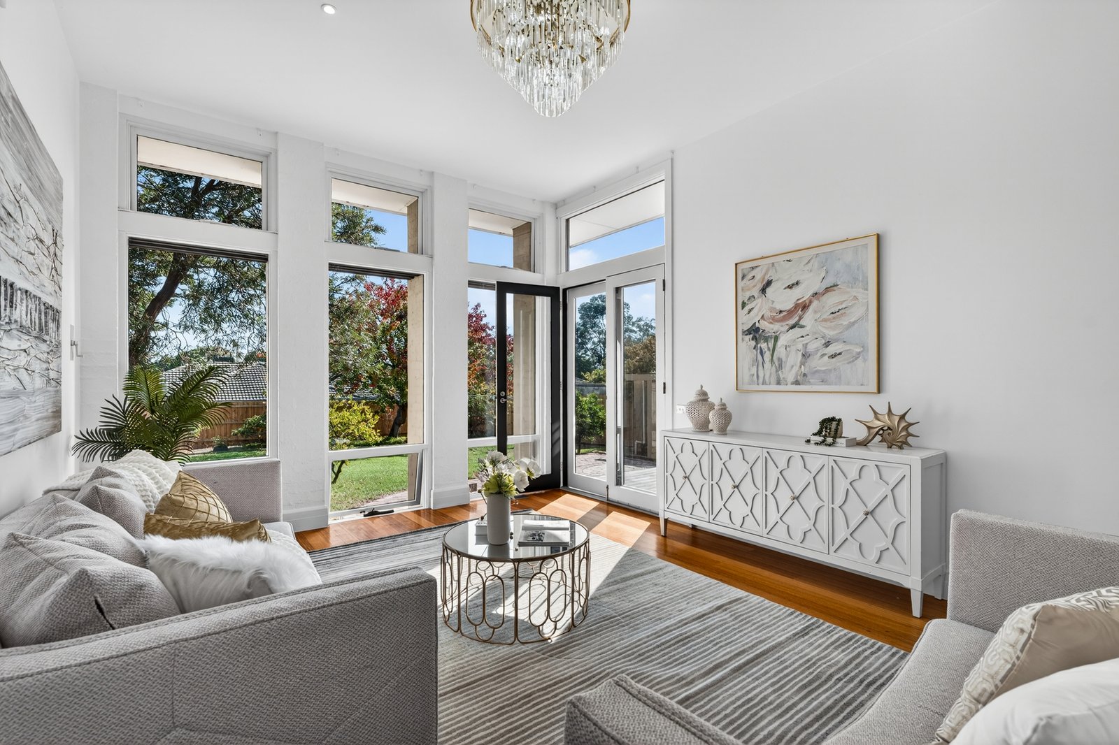 Gallery: 5A Oloughlan Street