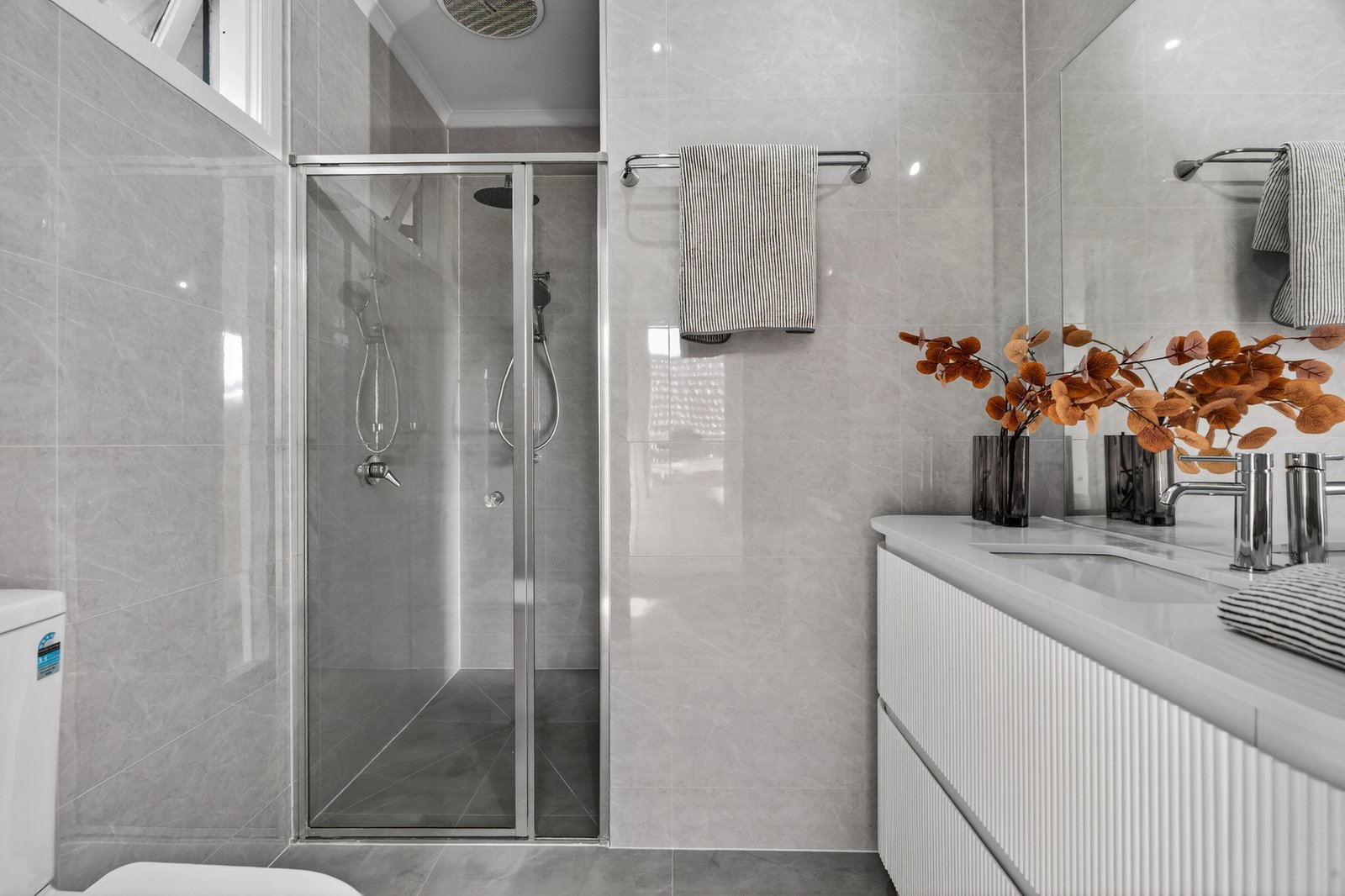 Gallery: 5A Oloughlan Street