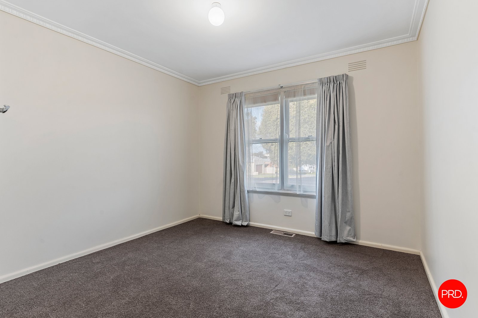 5a Prouses Road NORTH BENDIGO 11