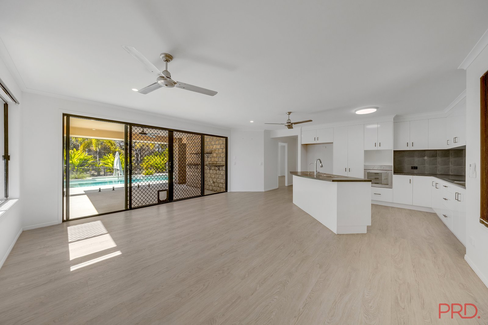 5A Rainer Court BENARABY 5