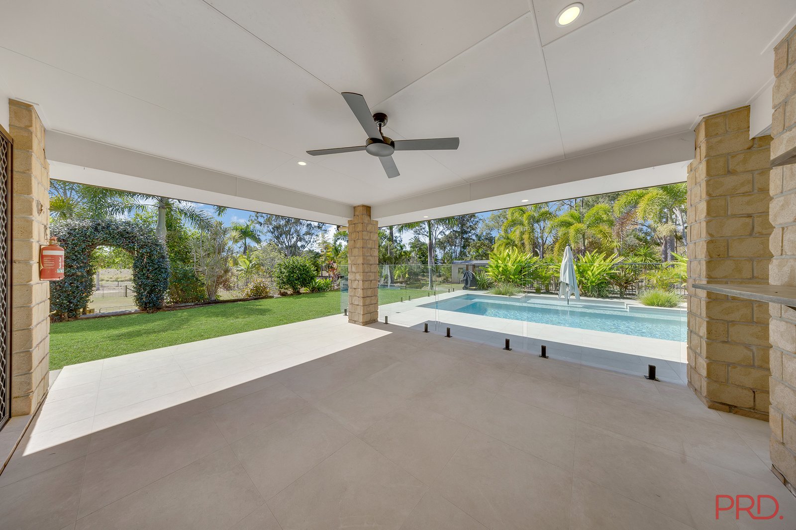 5A Rainer Court BENARABY 17