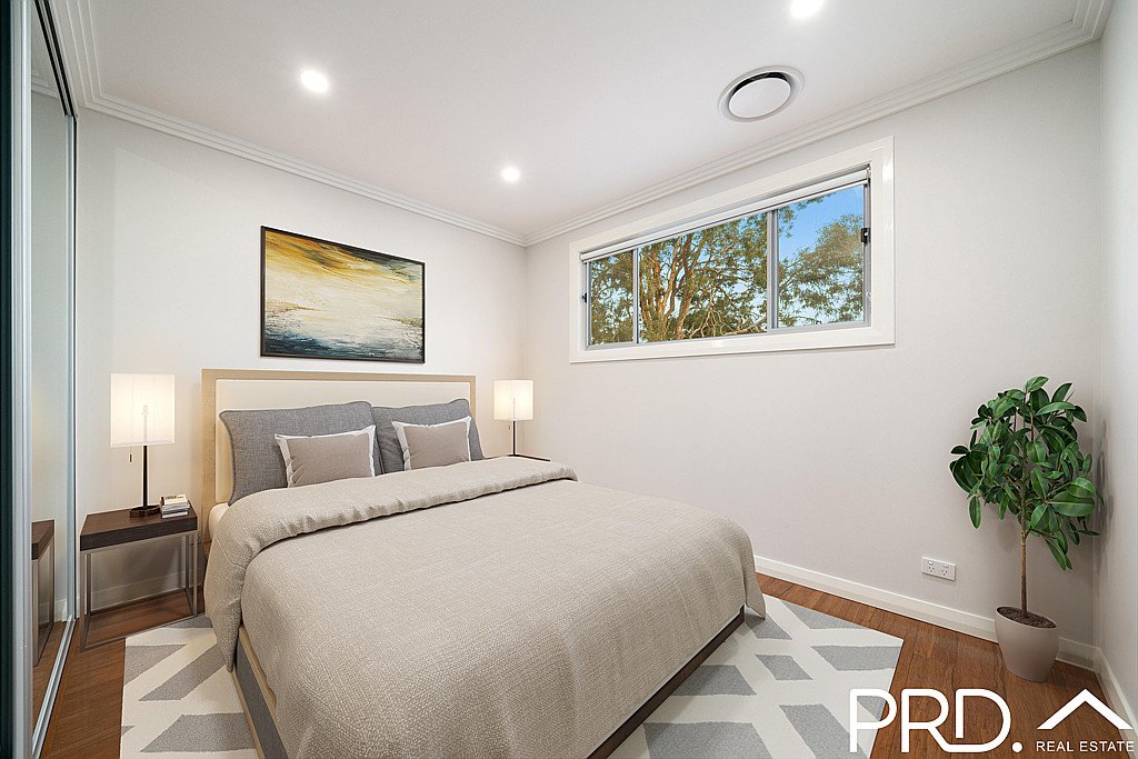 5a Singleton Avenue EAST HILLS 5