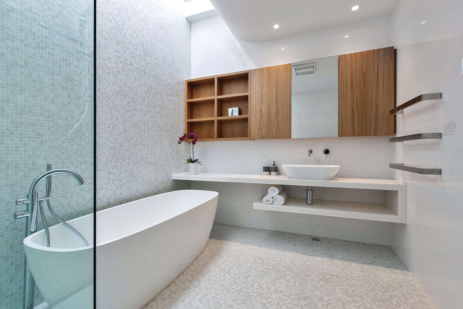 5a Waltham Place, Richmond, VIC