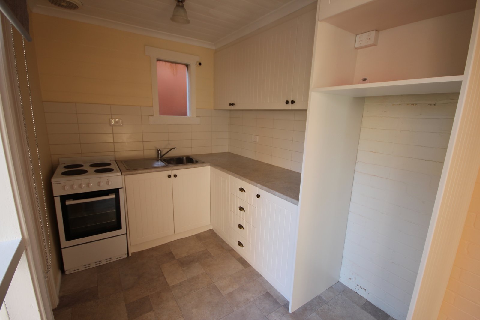 5a Warwick Street HOBART 3