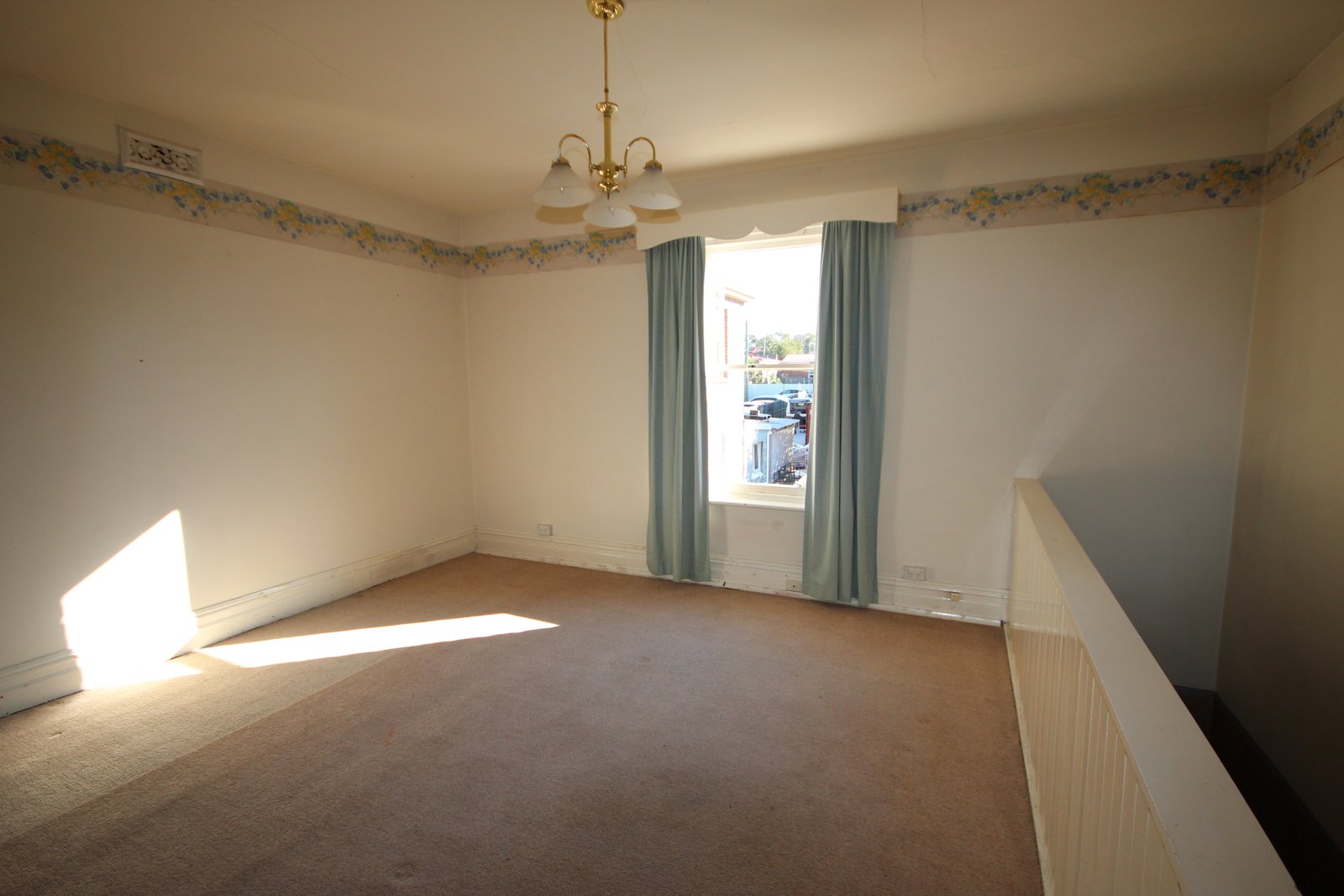 5a Warwick Street HOBART 5