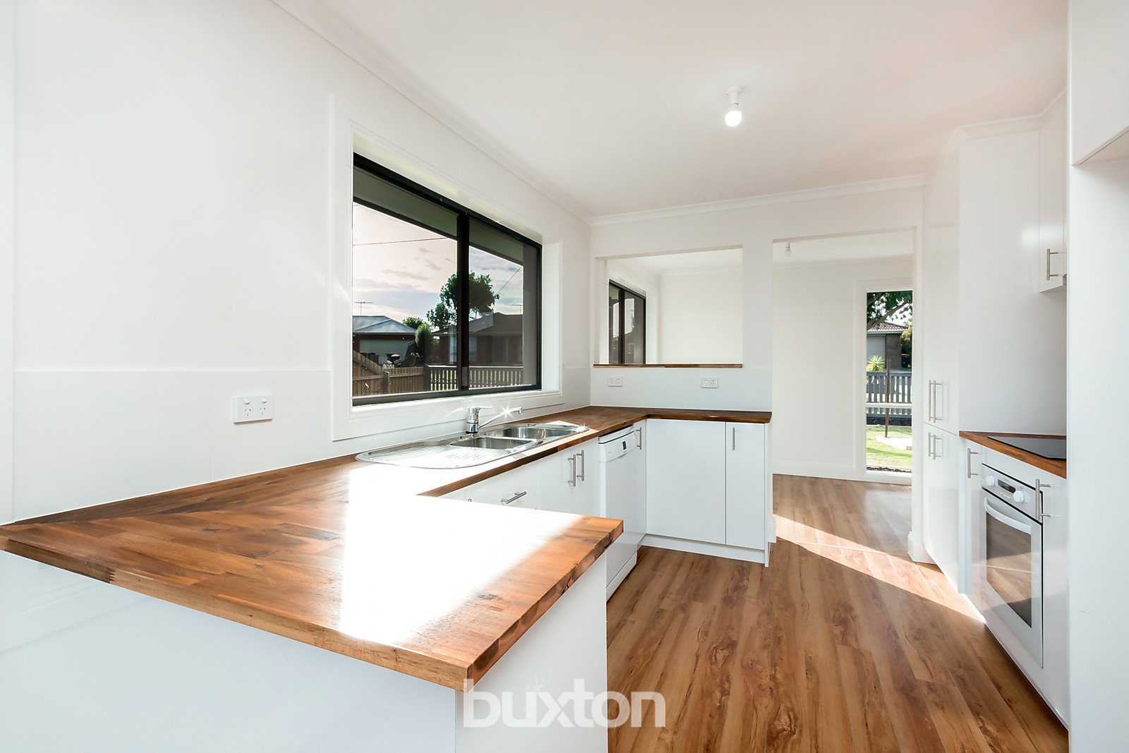 Gallery: 5a Yongala Court