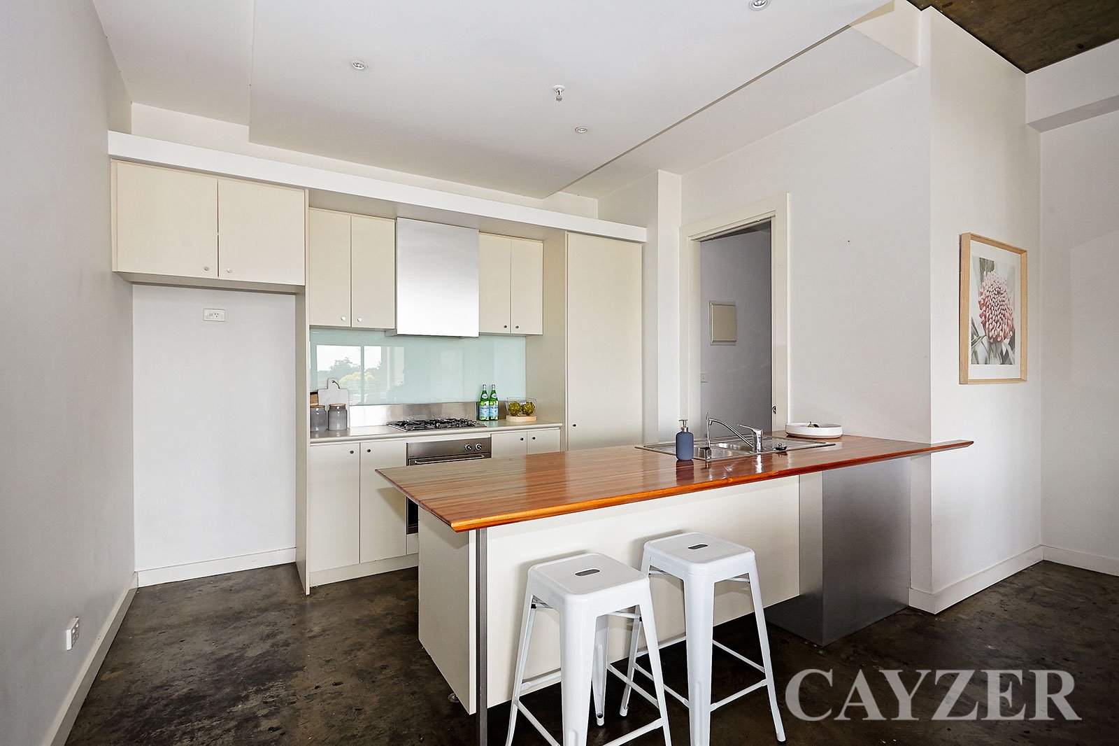 Gallery: 5A/18 Albert Road