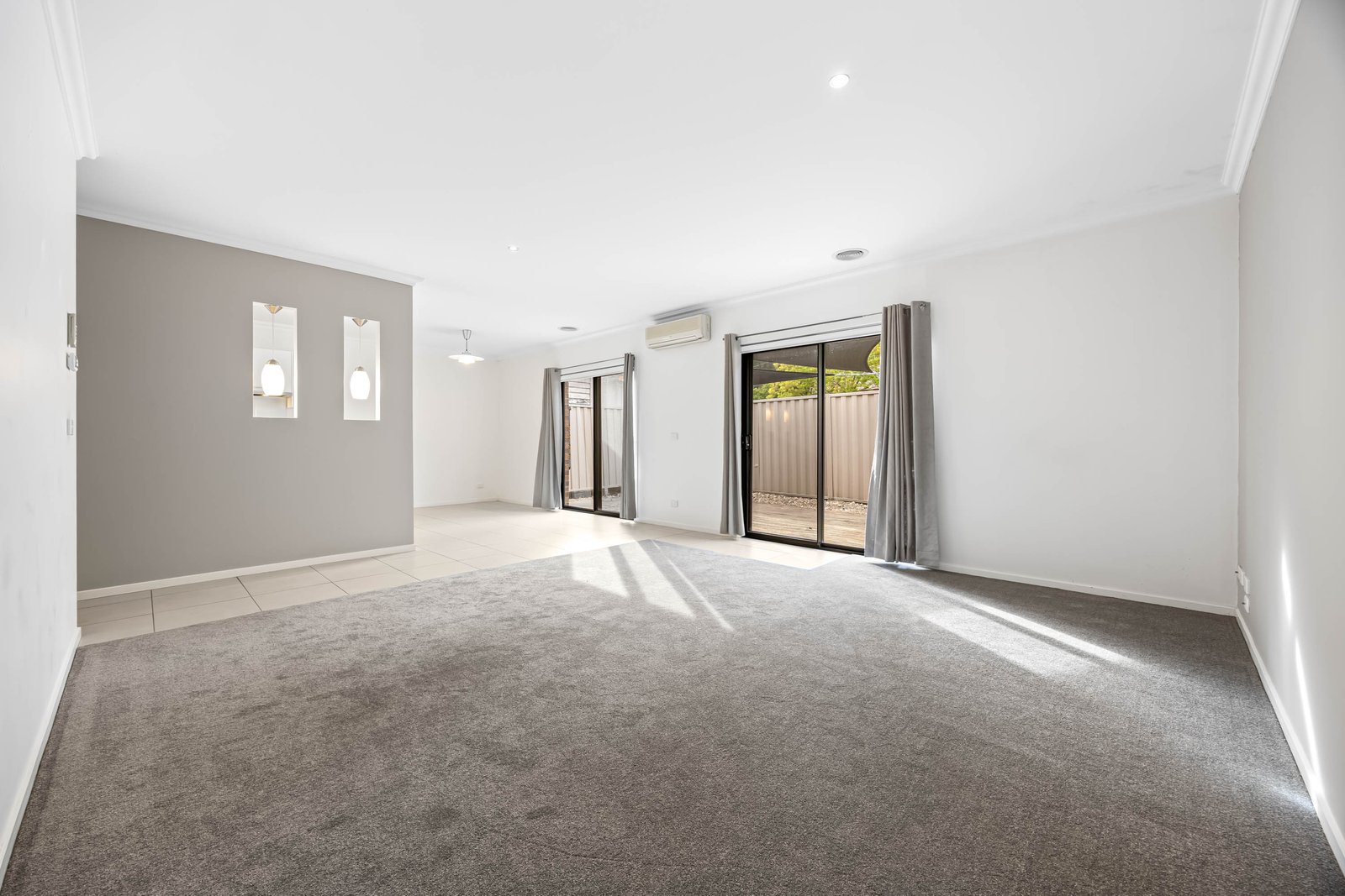Gallery: 5B Esmond Street