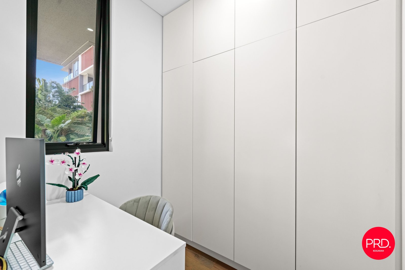 5B Garrigarrang Avenue KOGARAH 8