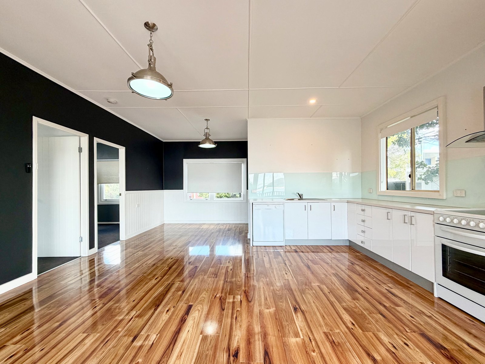 5b Market Street FINGAL BAY 5