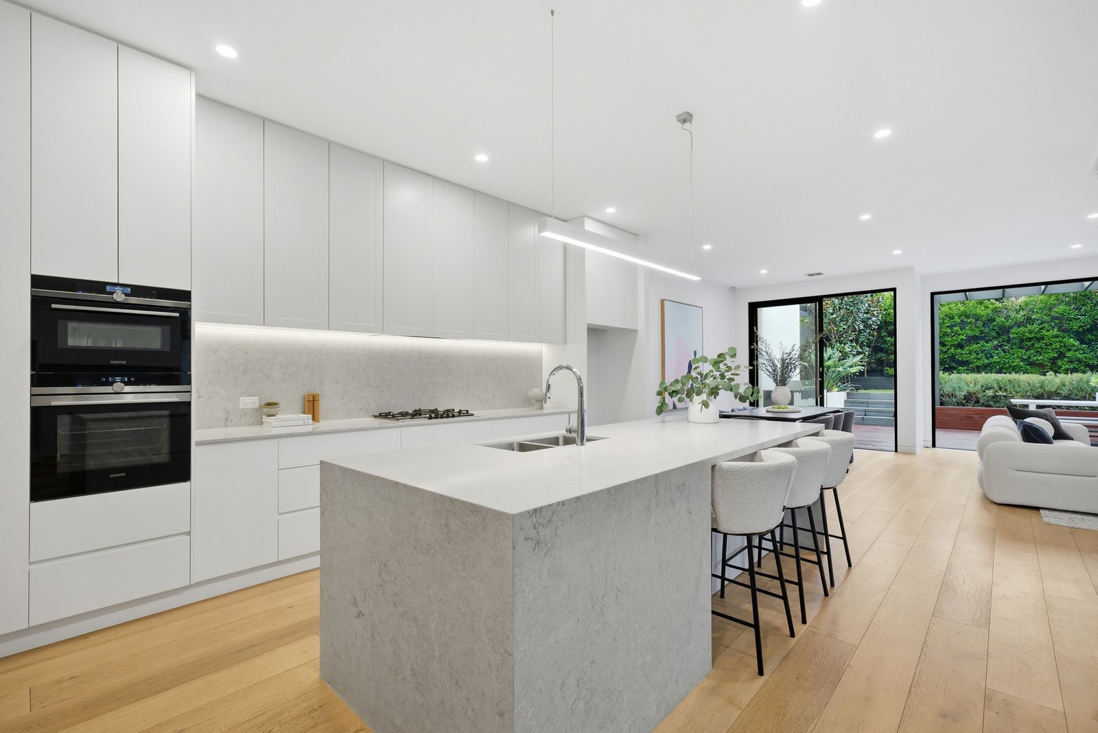 Gallery: 5B Powys Drive
