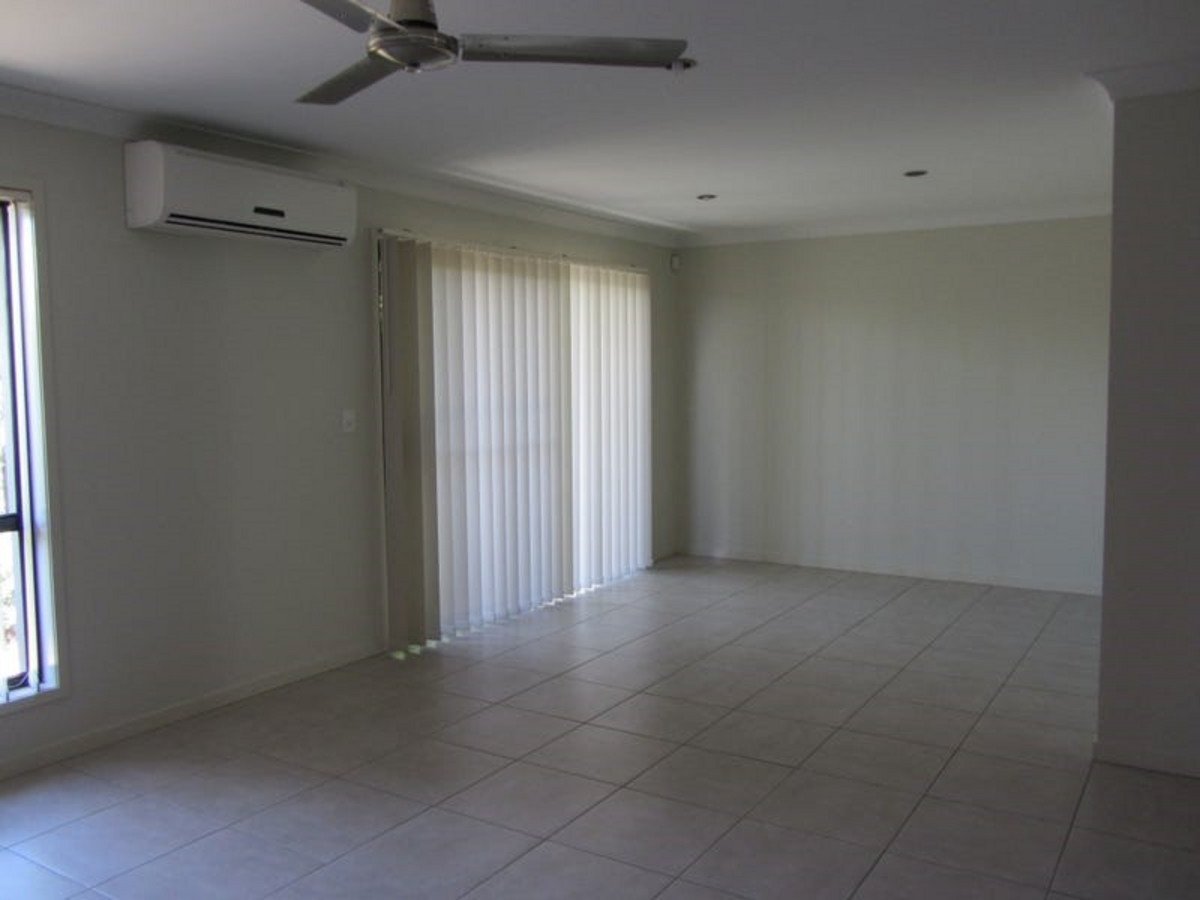 5B Reagan Close Pimpama 3