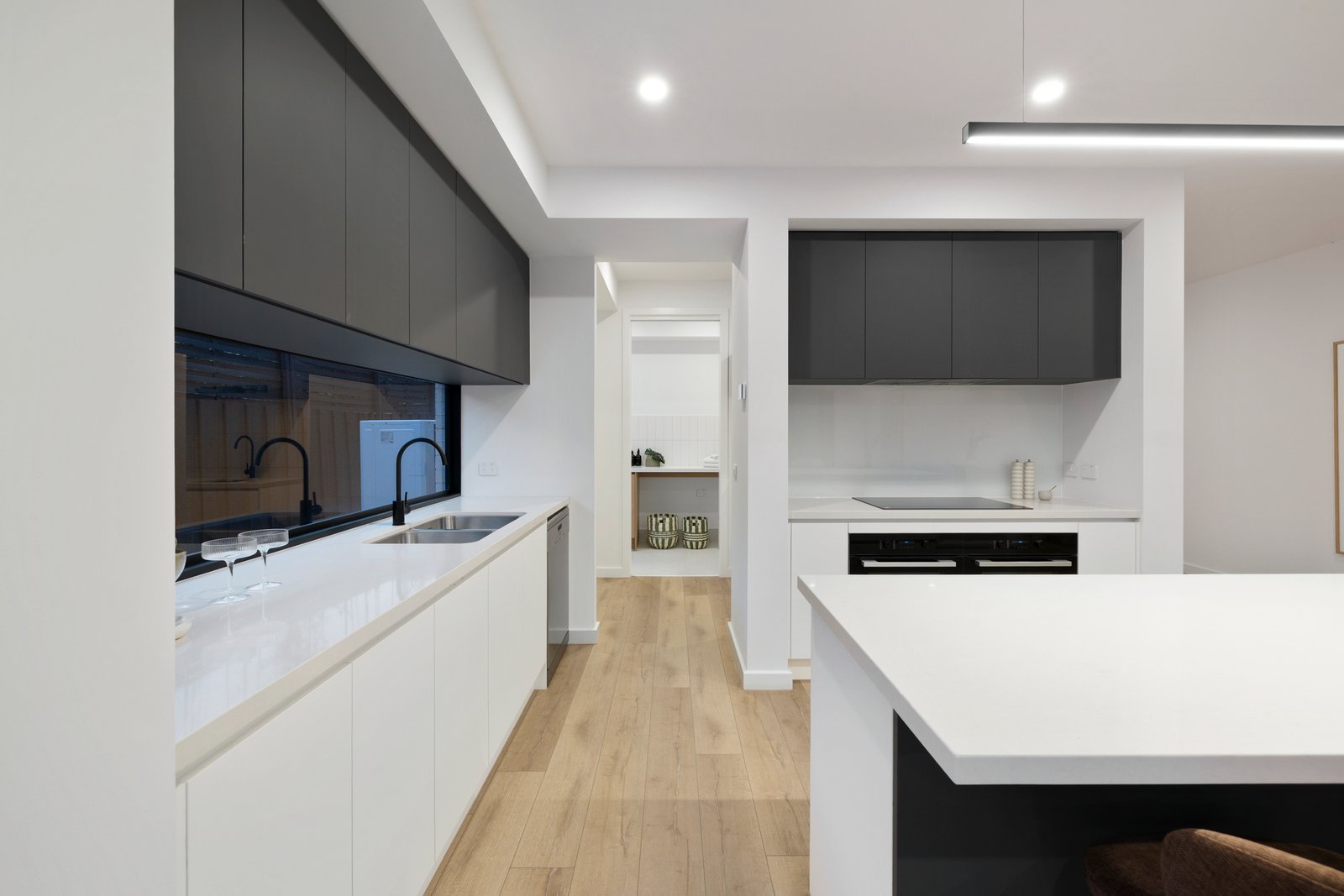 Gallery: 5B Russell Court