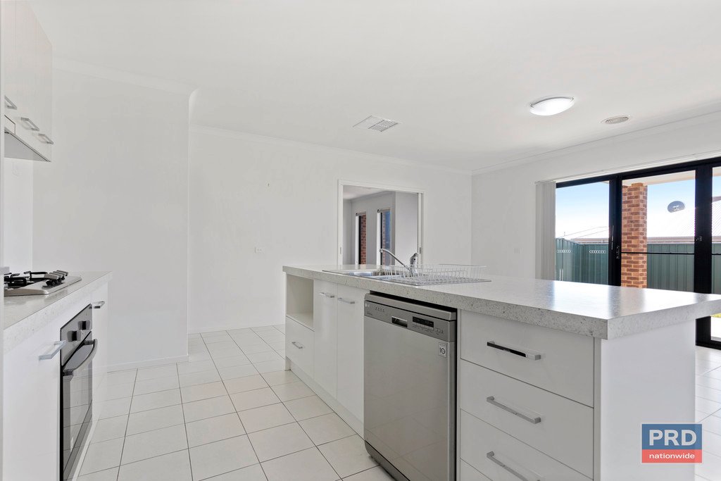 5B St James Wood Drive NORTH BENDIGO 3
