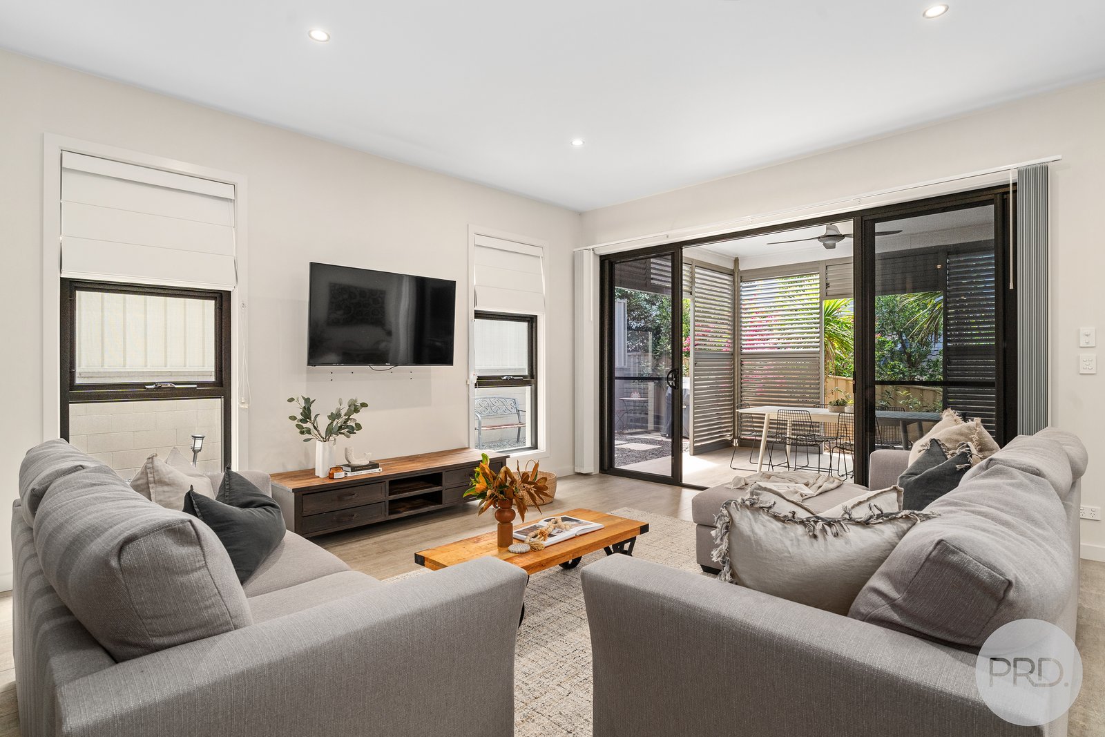 5B Thurlow Avenue NELSON BAY 5