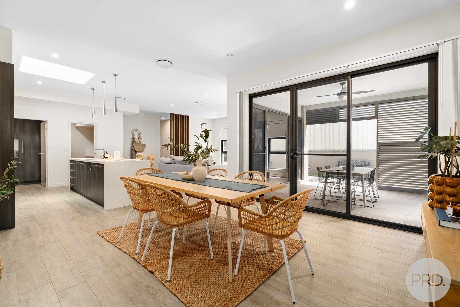 5B Thurlow Avenue NELSON BAY 6