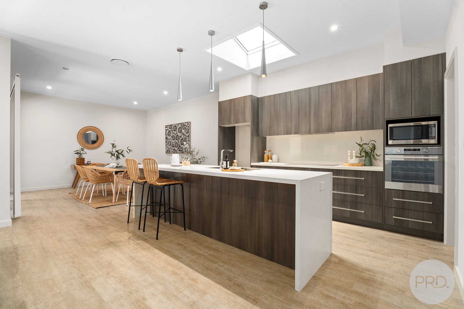 5B Thurlow Avenue NELSON BAY 11