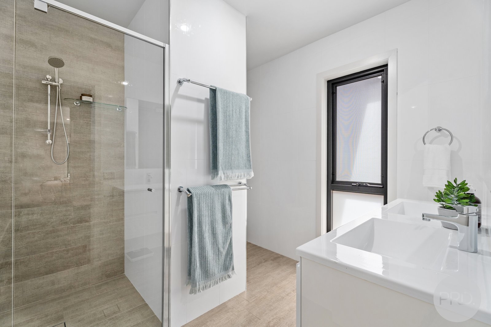 5B Thurlow Avenue NELSON BAY 19