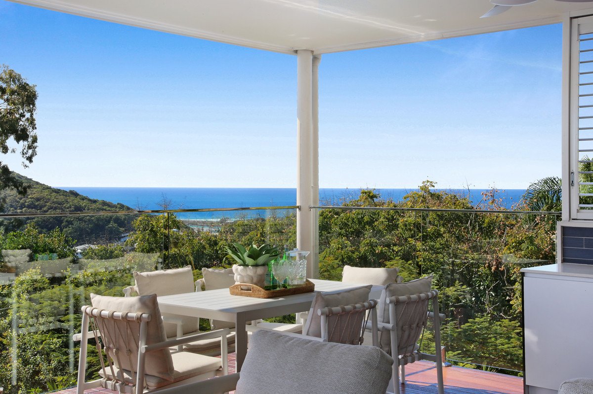 5B Vantage Point Drive Burleigh Heads 1