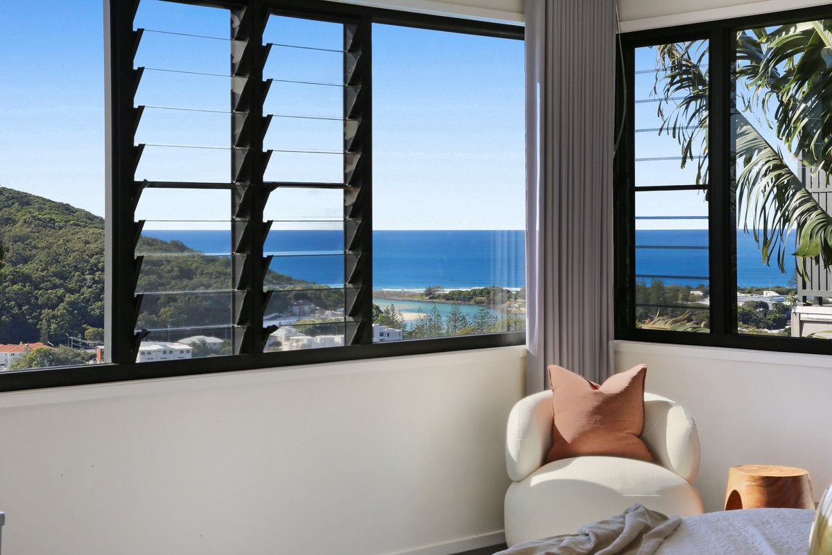 5B Vantage Point Drive Burleigh Heads 11