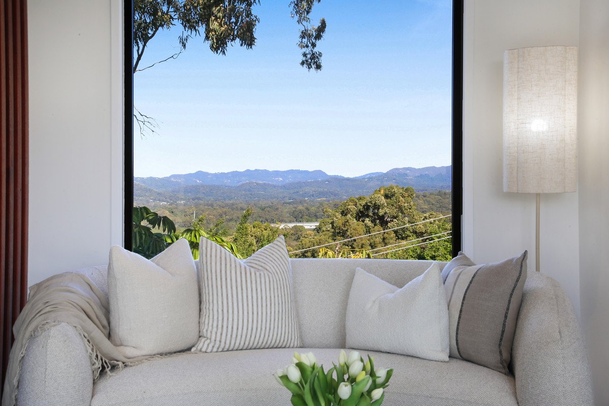5B Vantage Point Drive Burleigh Heads 21