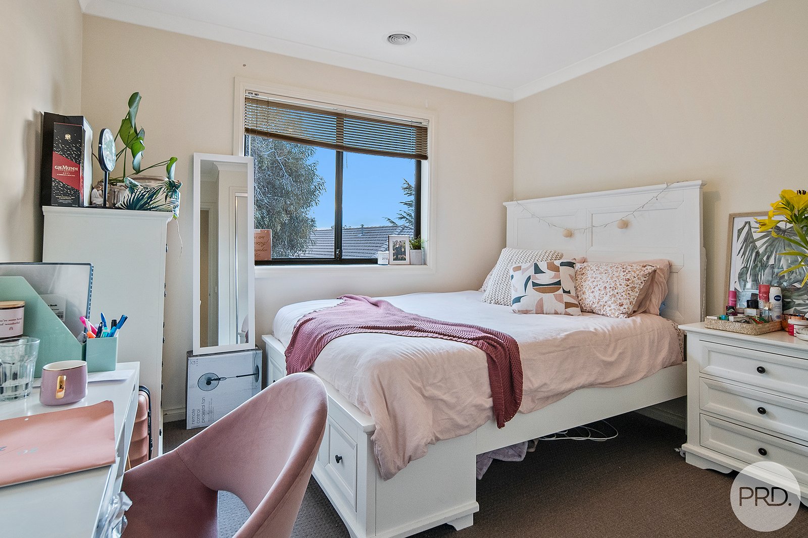 5B Vincent Drive KENNINGTON 10