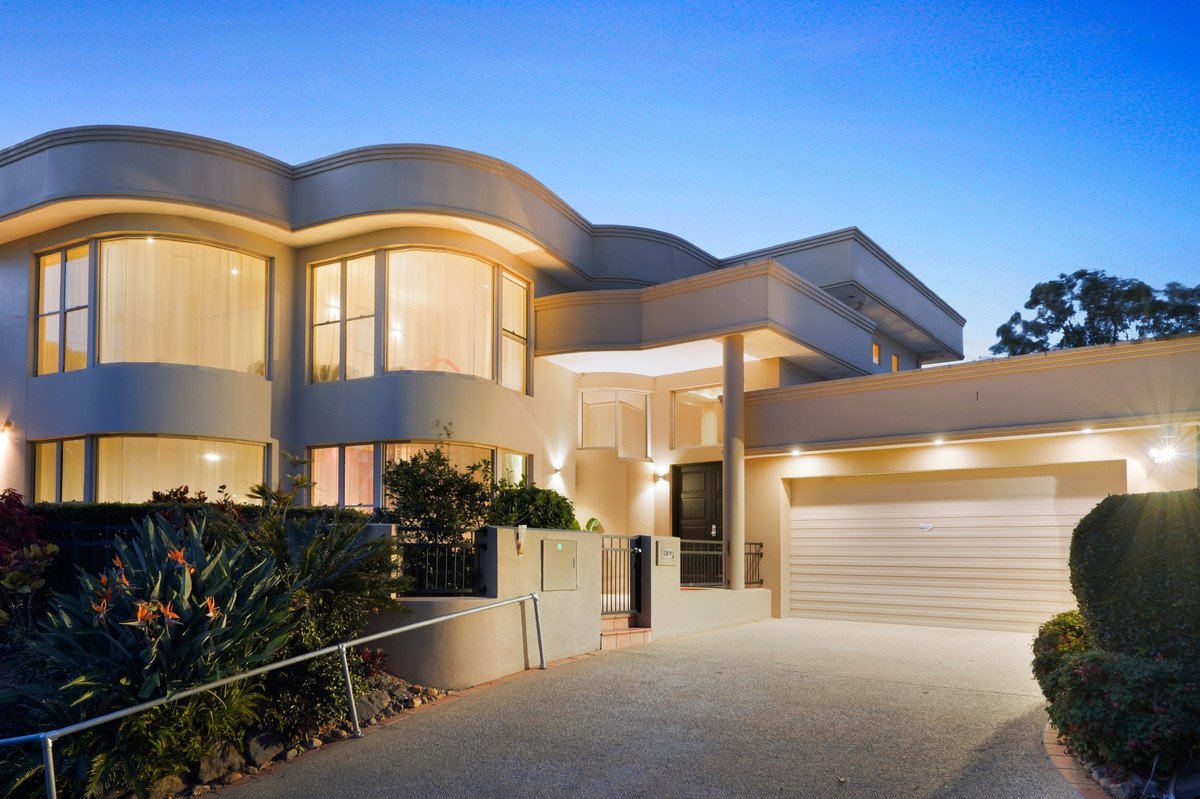 5C Vantage Point Drive Burleigh Heads 3