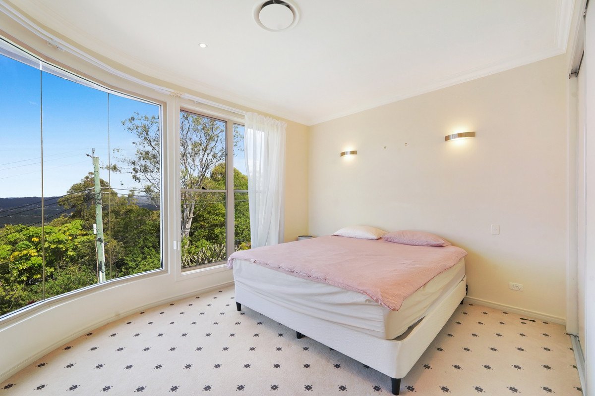 5C Vantage Point Drive Burleigh Heads 21