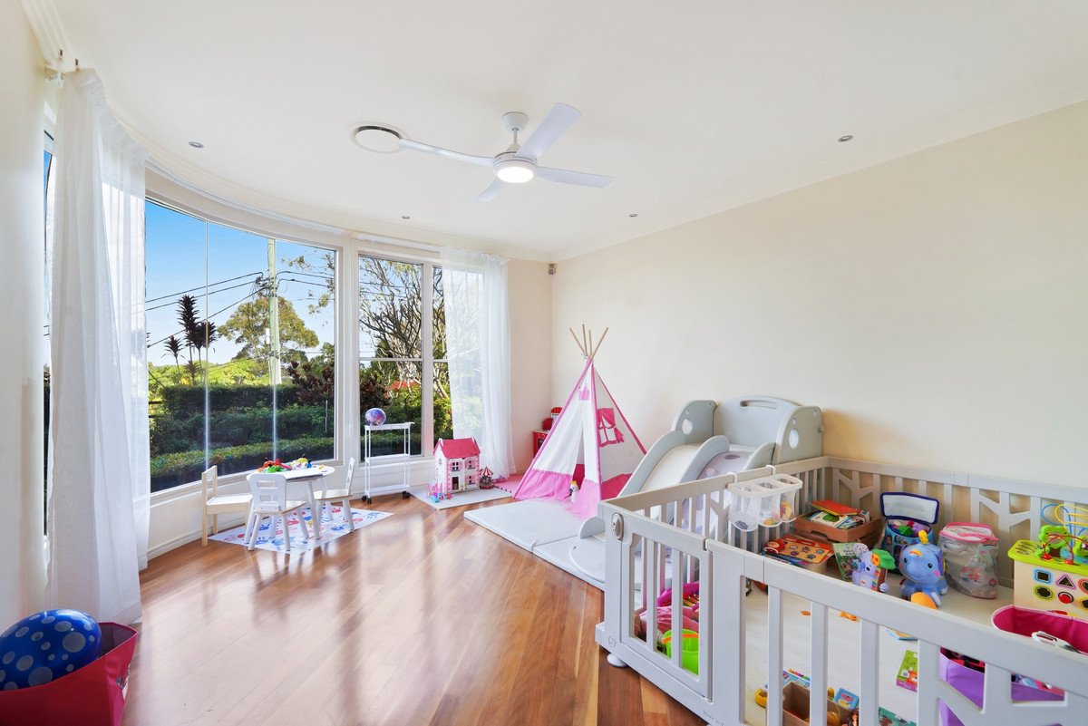 5C Vantage Point Drive Burleigh Heads 25