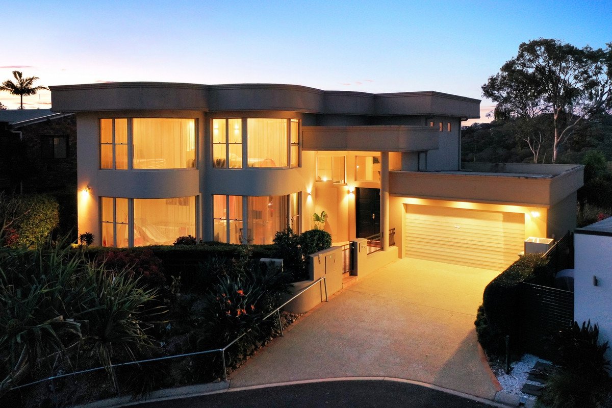 5C Vantage Point Drive Burleigh Heads 35