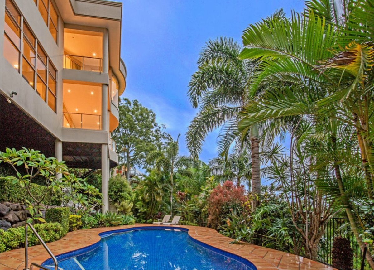 5C Vantage Point Drive Burleigh Heads 2