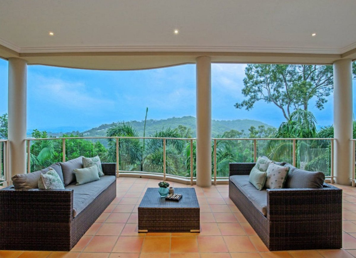 5C Vantage Point Drive Burleigh Heads 8