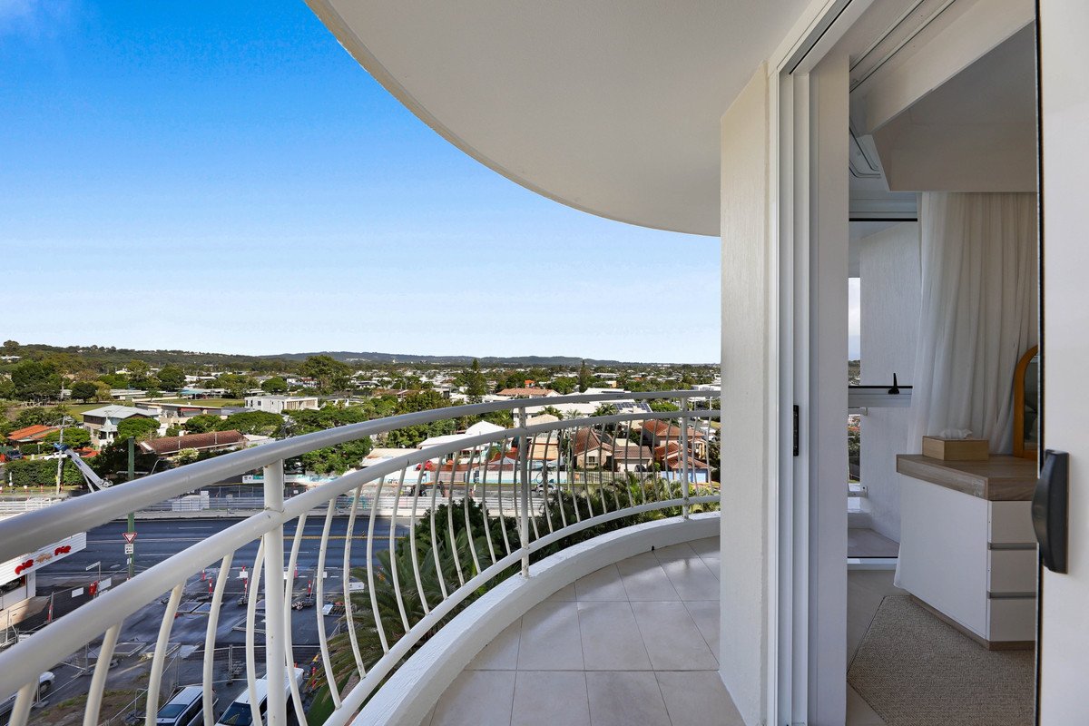 5c/3 Second Avenue Burleigh Heads 18