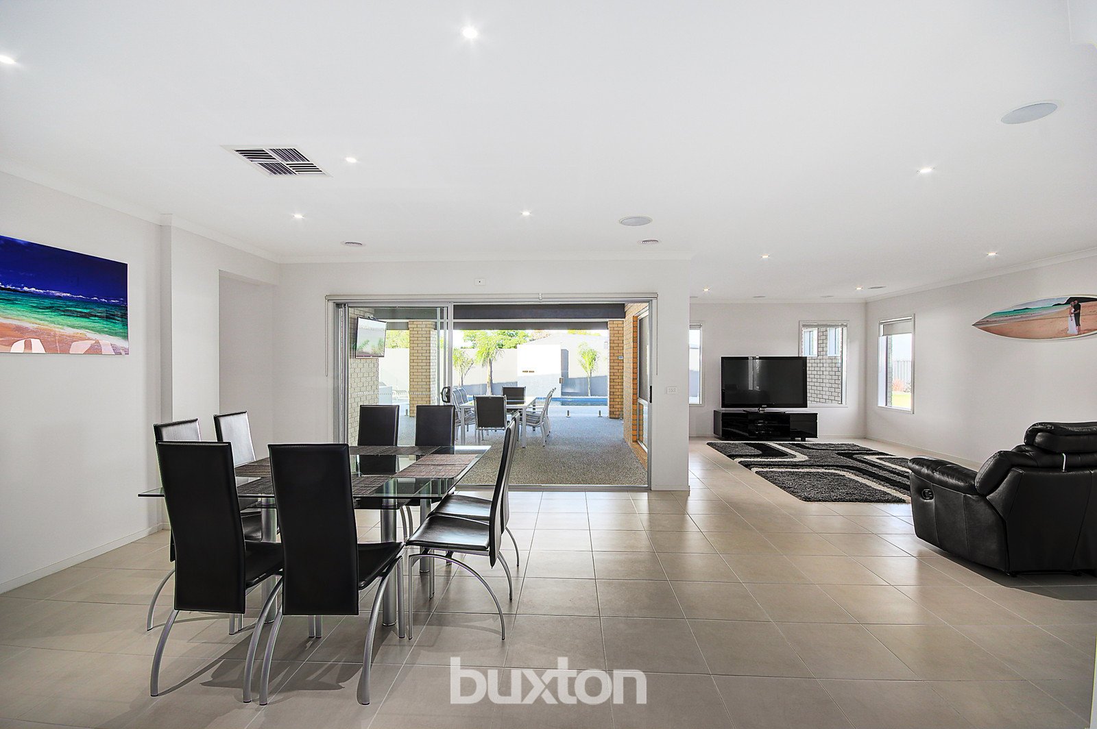 Gallery: 6-7 Cedarwood Court