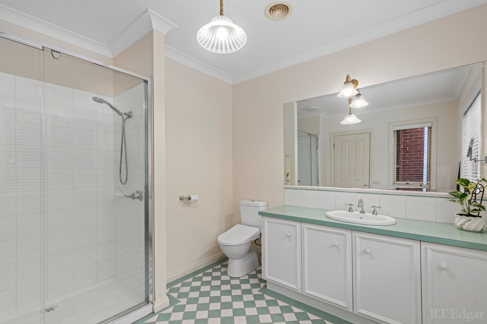 Real Estate and Property in 6-8 Charlemont Court, Ocean Grove, VIC