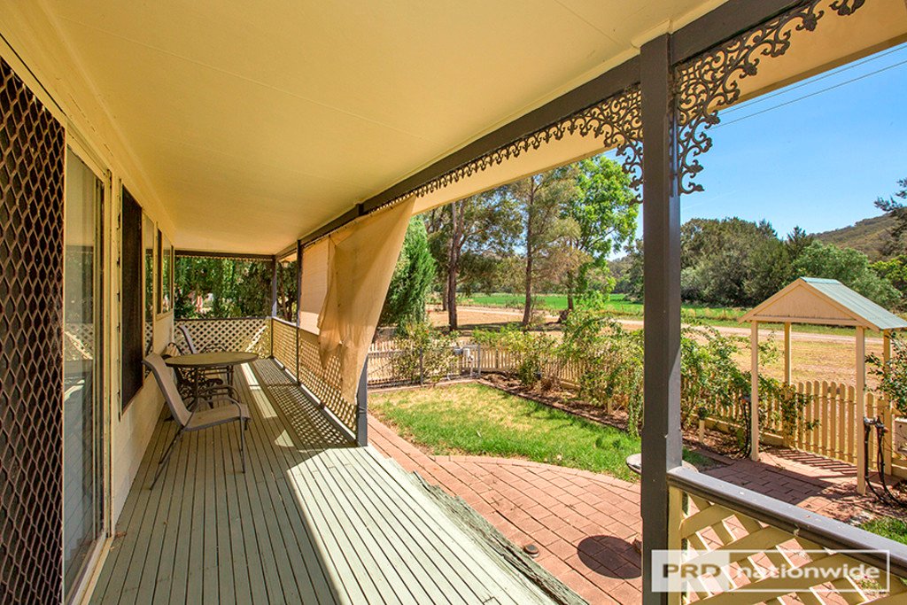 6-8 Frederick Street WOOLOMIN 2