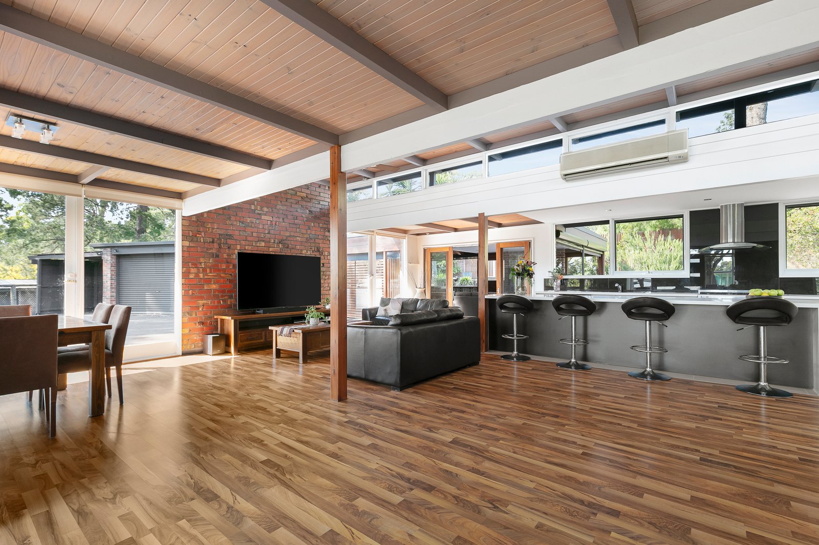 6-8 McEwan Road, Park Orchards, 3114