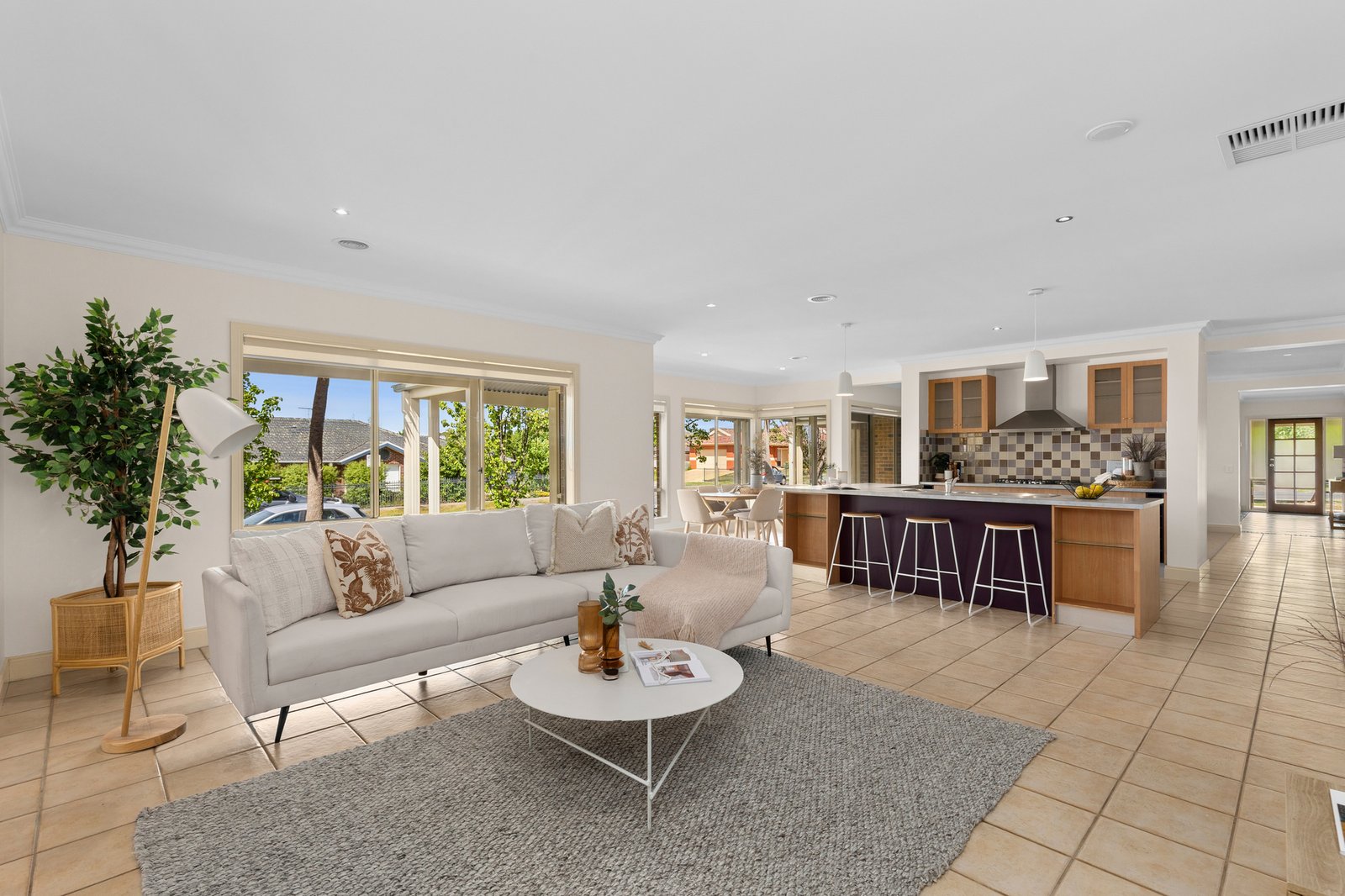 Gallery: 6-8 University Drive