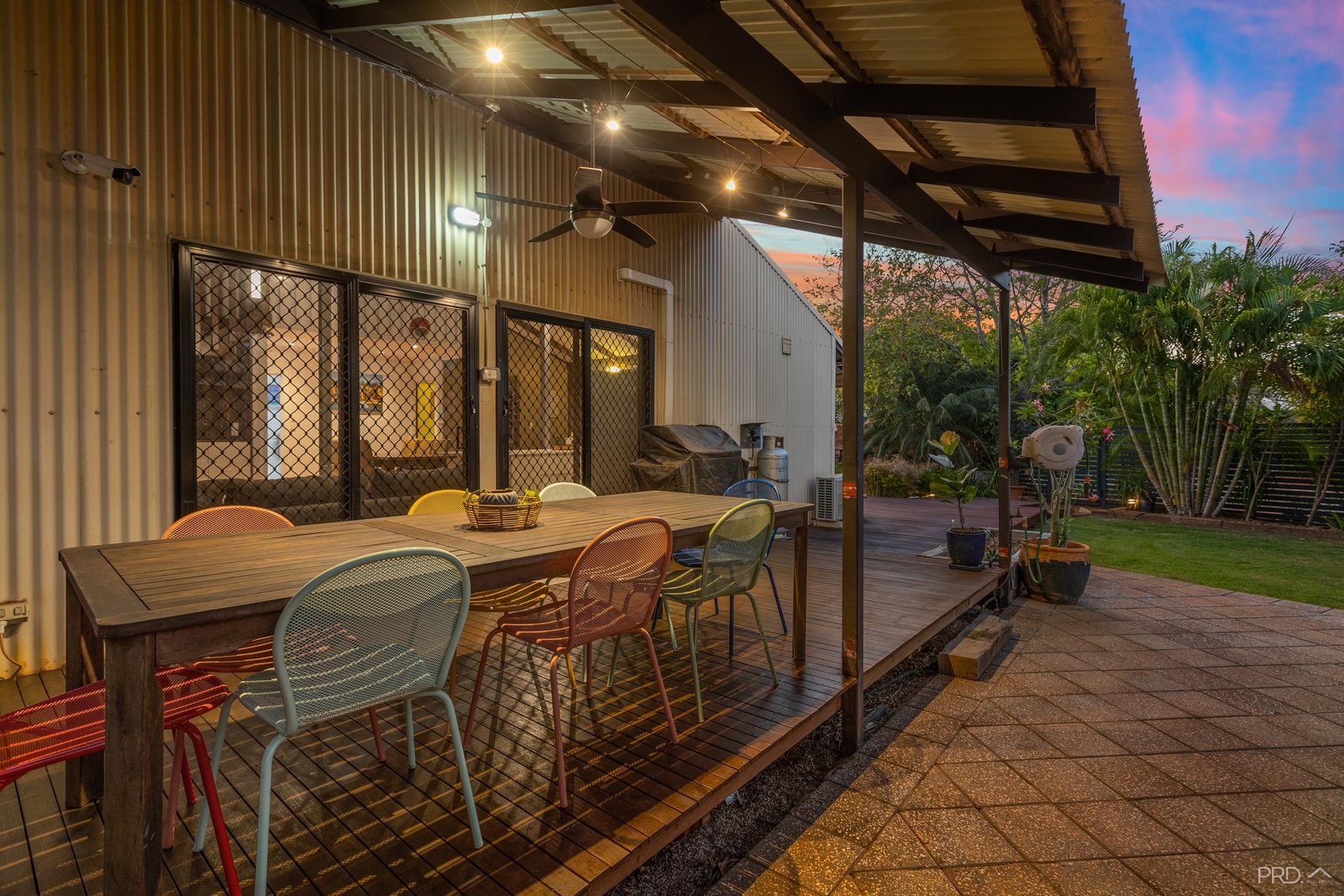 6 Aarons Drive CABLE BEACH 17