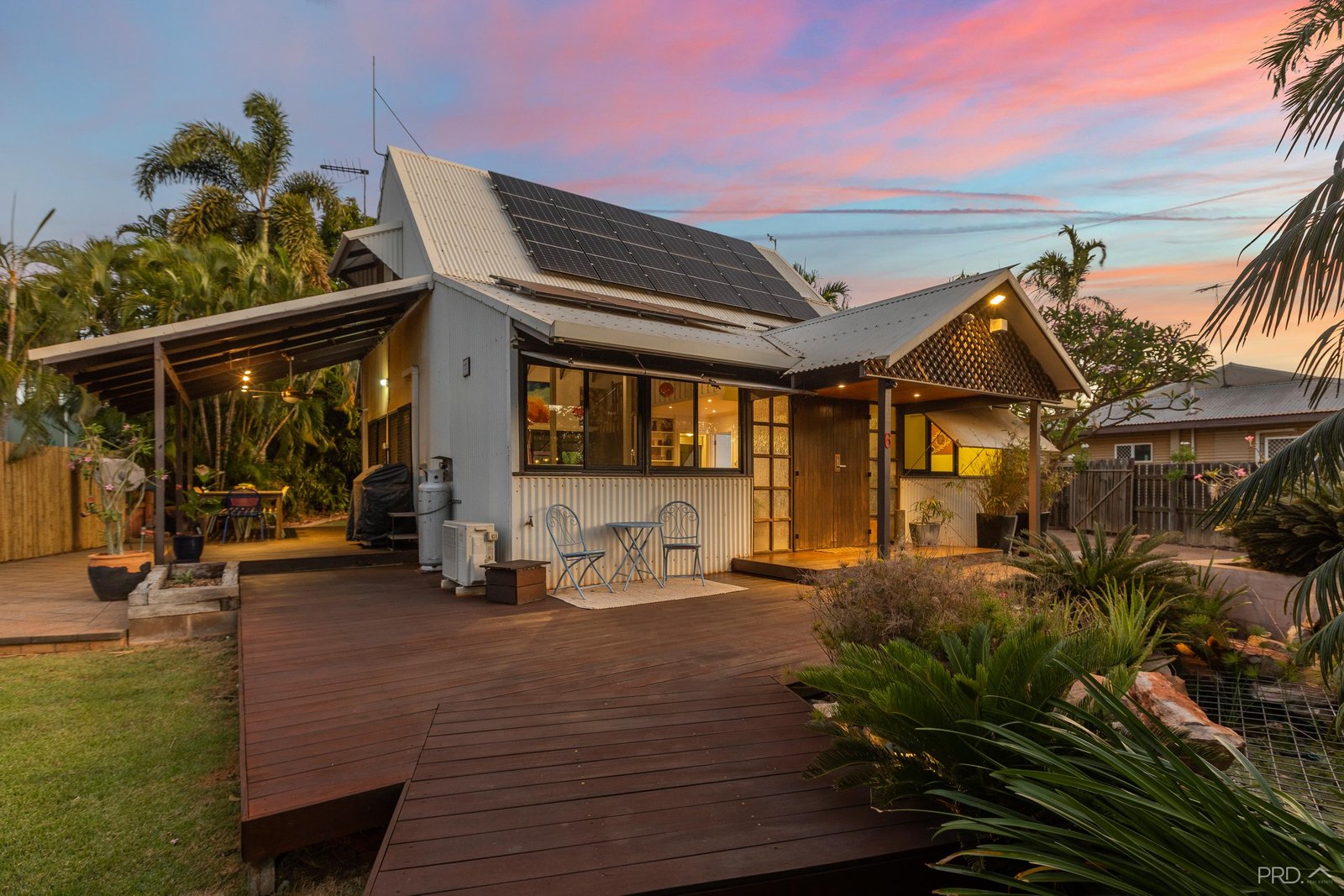 6 Aarons Drive CABLE BEACH 21