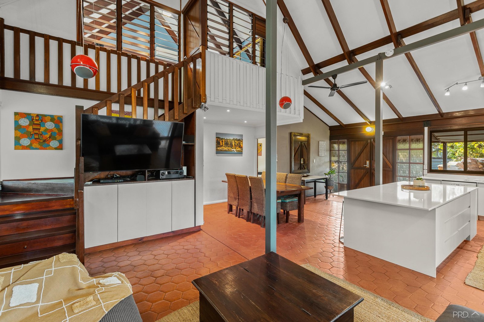 6 Aarons Drive CABLE BEACH 23